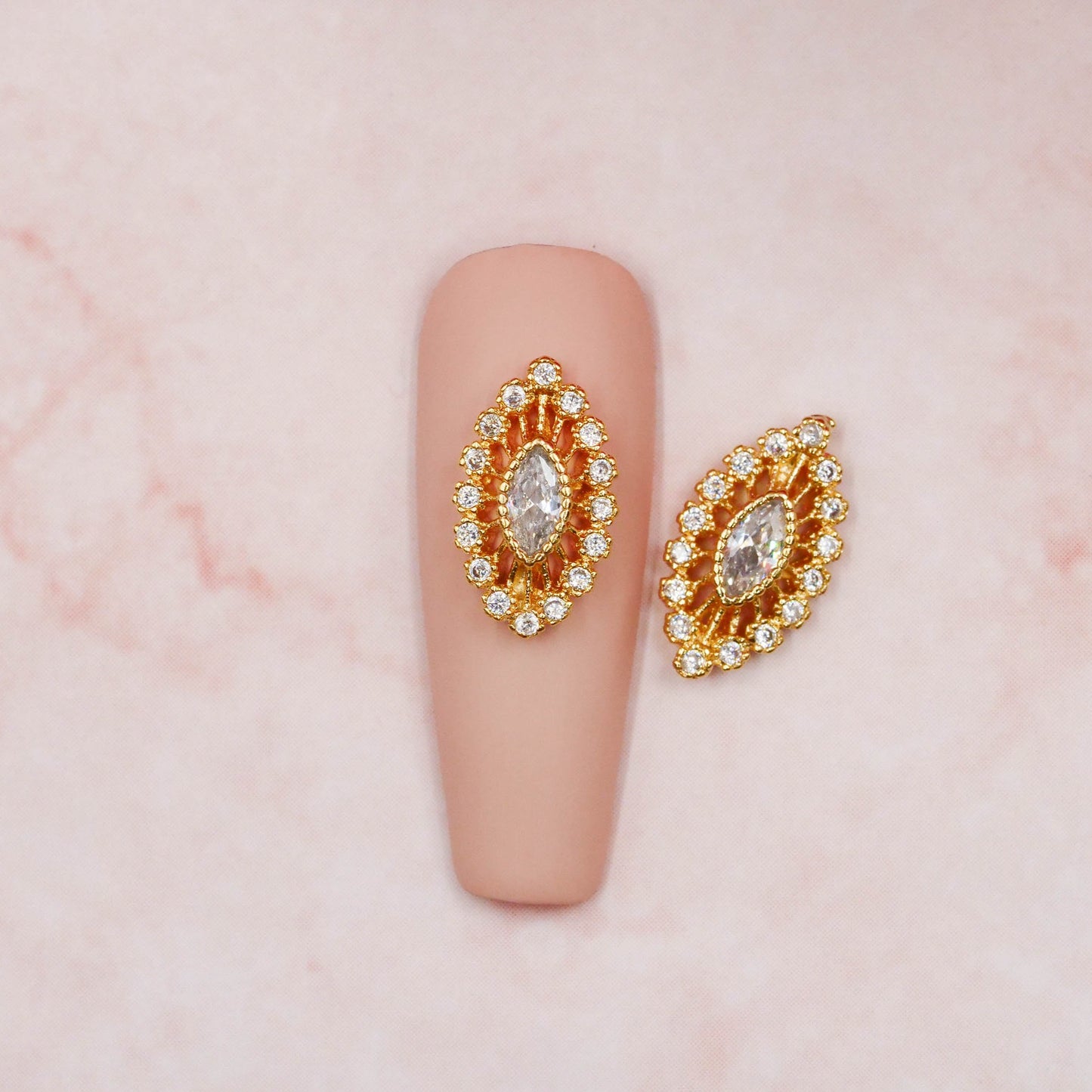 Oval Delight Charm #630